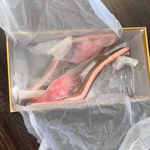 Brand new pink heels